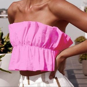 PREPPY PINK STRAPLESS TOP💕💕